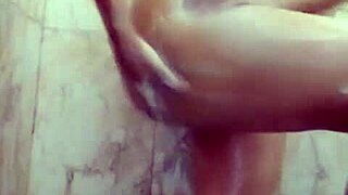 Hot indian masturbates in bathroom