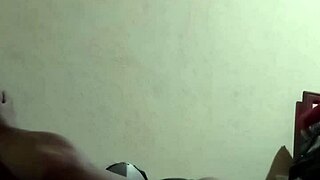 come my pussy and then we fuck with masks