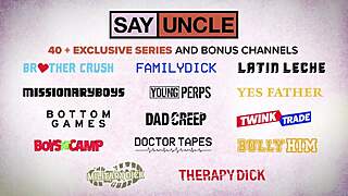 Sean Peek can't resist fucking Rocky Vallarta's big boner.