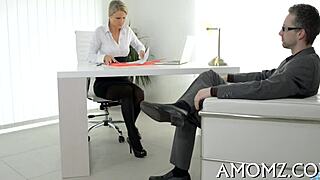 Mature Babe Moans as She Squirts from Oral