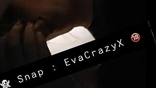 Blonde Amateur Sucks On PNL! So Hot!