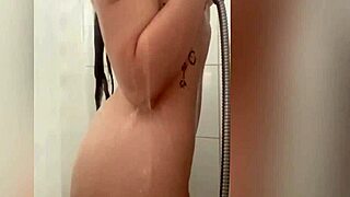 Amateur Latina Teen Enjoys Hot Bath Alone