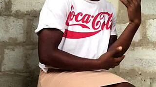 crazybitch shares tips on sitting in short skirt to avoid body odor