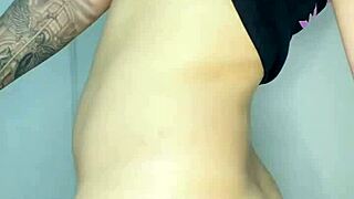 辣哥伦比亚妹子第一次尝试肛交？