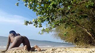 Yo, twerkin' butt naked in public streets now!