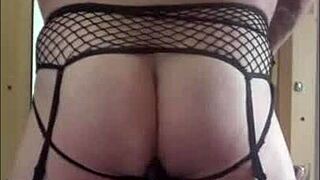 Bisexual crossdresser enjoys anal insertion with dildo