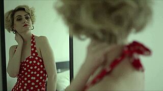 Czech babe masturbating in bed. Join her for a wild session now?